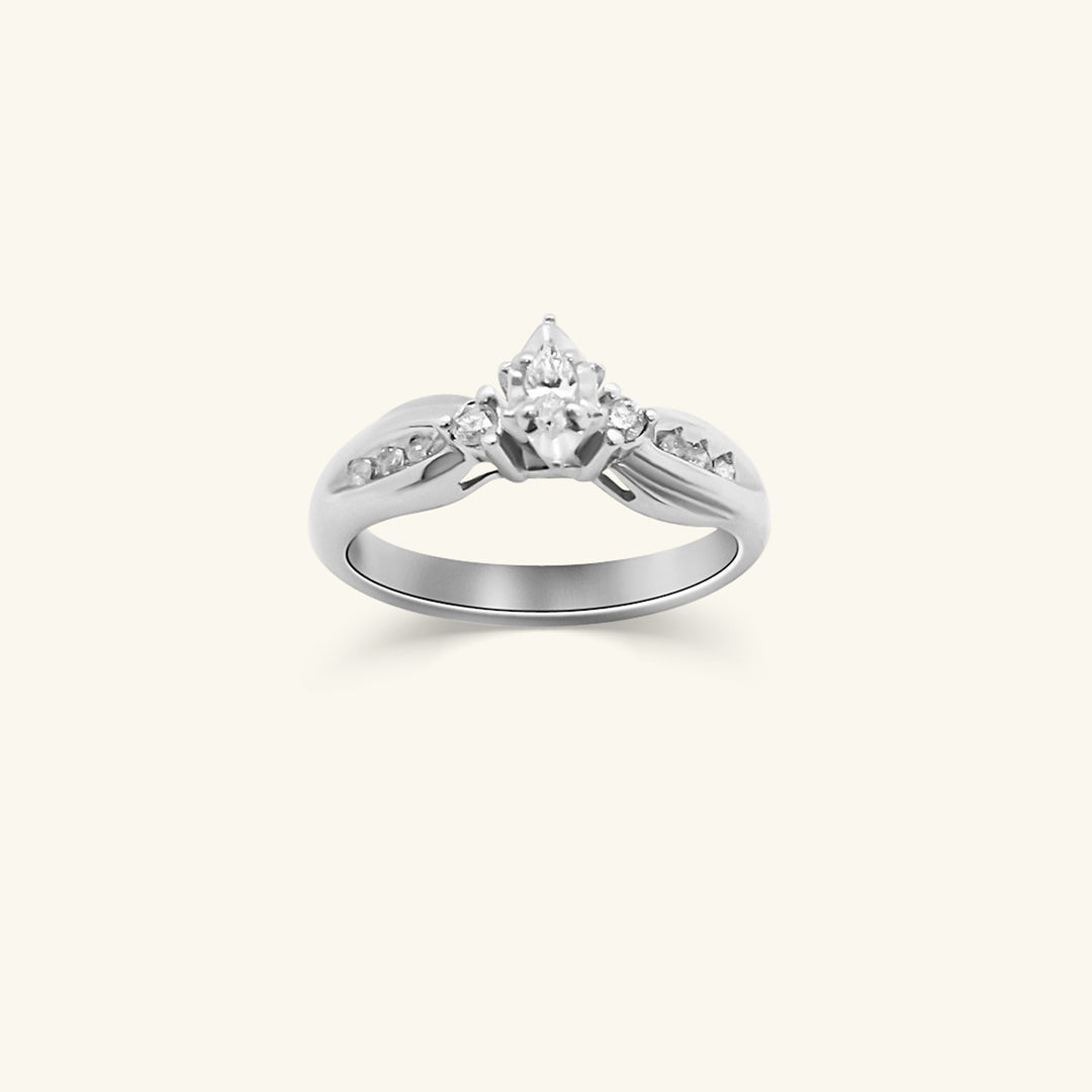 10K Diamond Star Cluster Ring