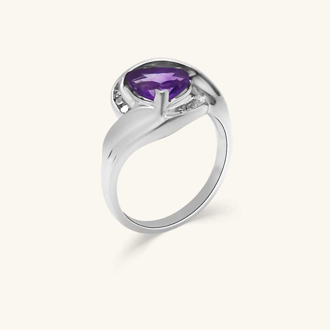 10K Trillion-Cut Amethyst & Diamond Ring