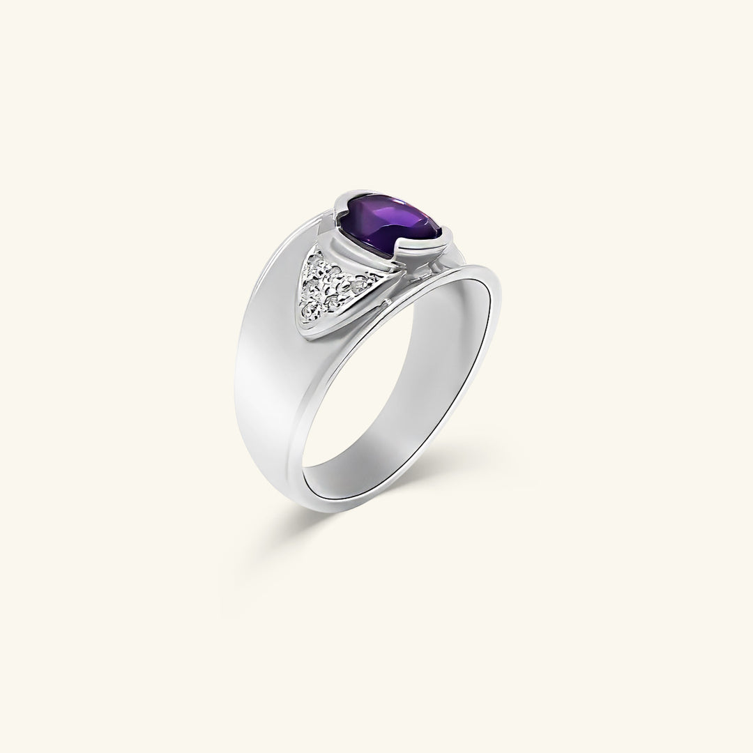 14K White Gold Oval Amethyst Ring with Diamond Accents