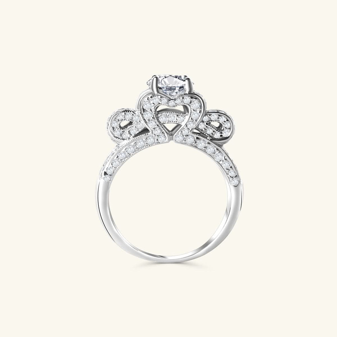 Round Brilliant Diamond Ring with Regal Crown