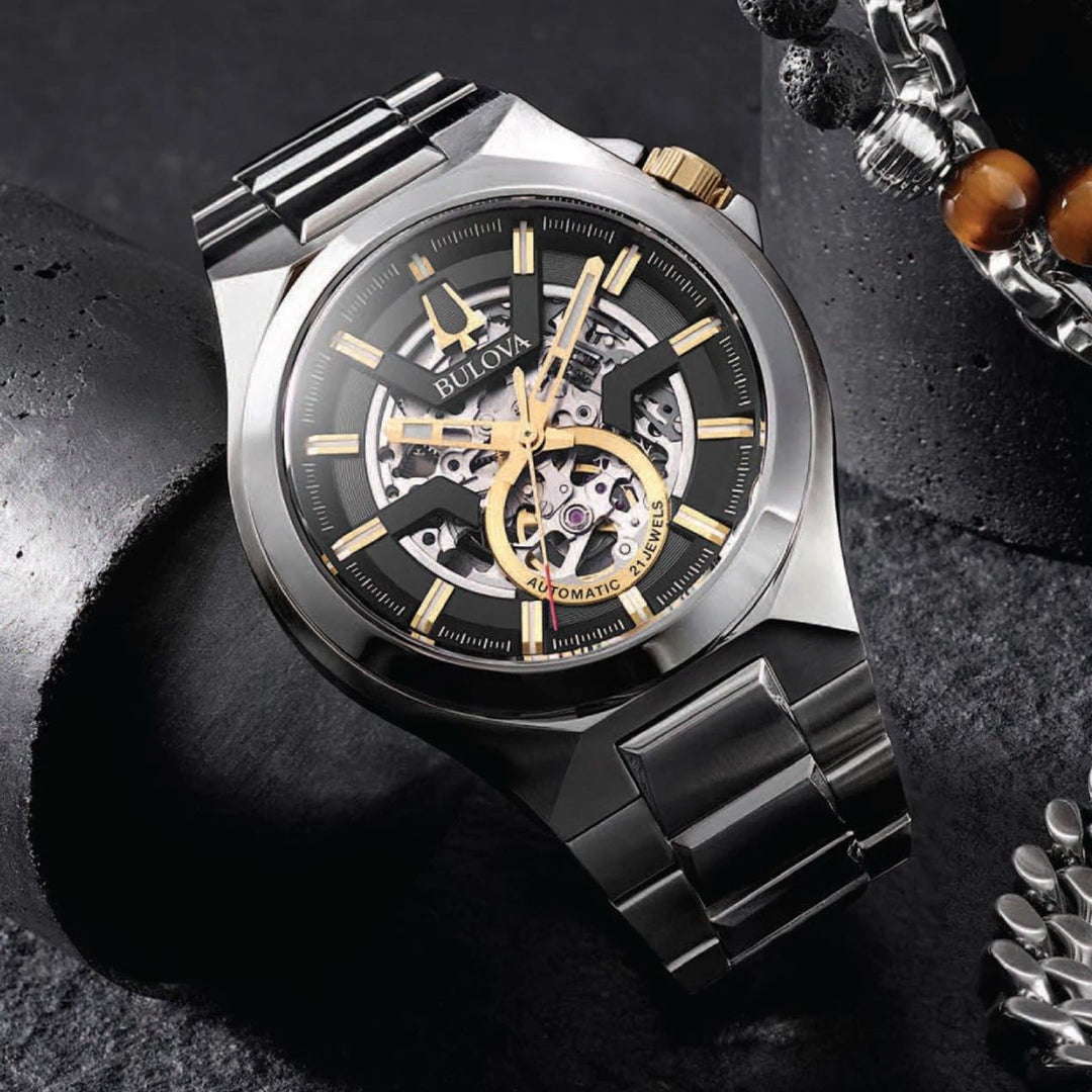 Maquina  – Silver-Tone with Black Dial