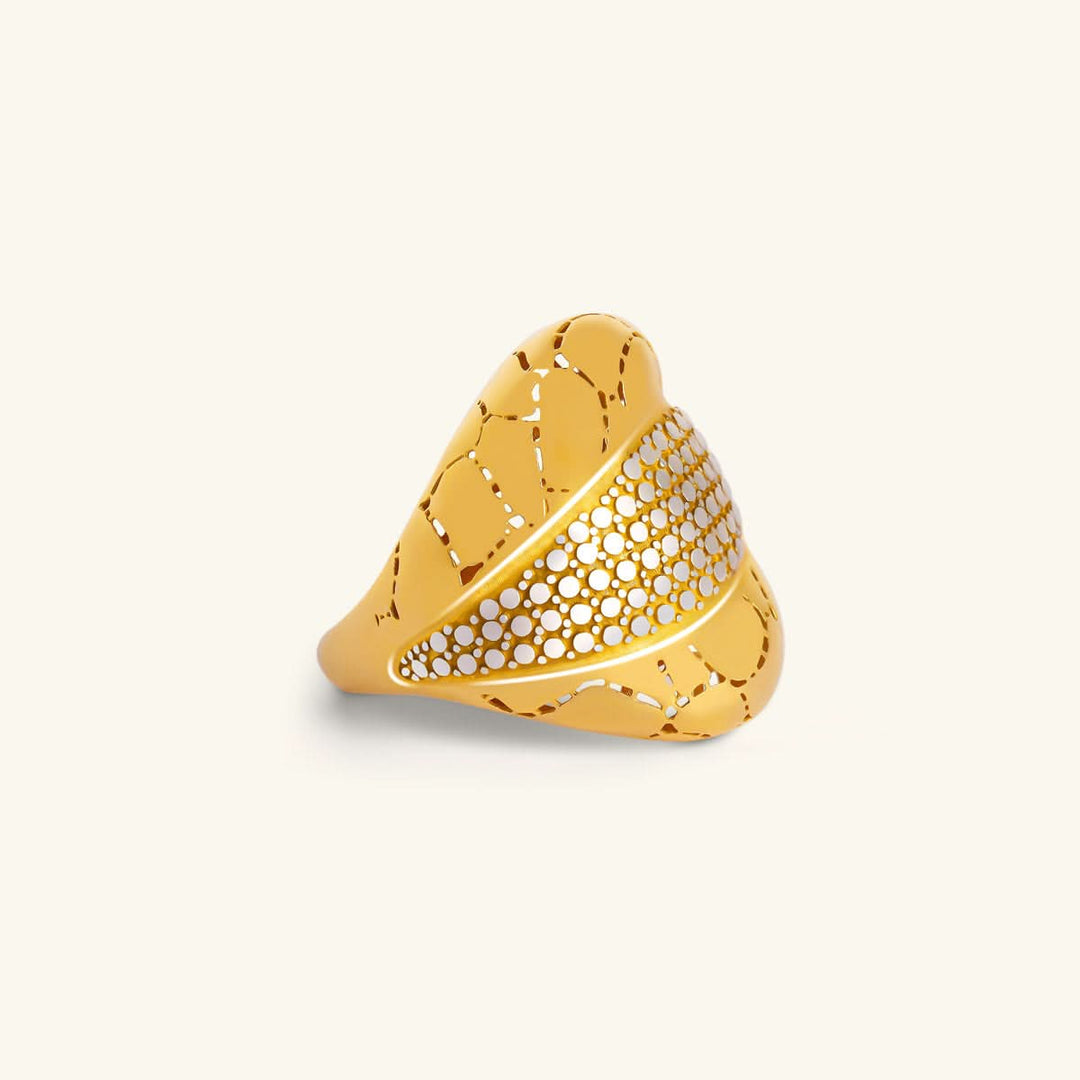 Elegant Wave Ring
